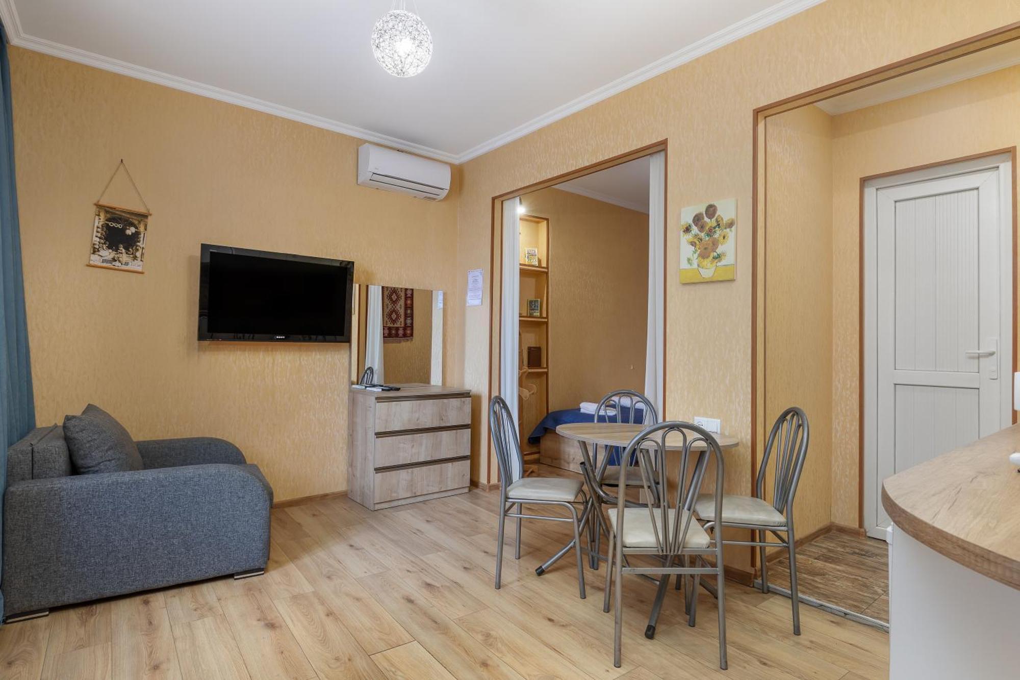 Apartments With Wine Cellar In Old Tbilisi Buitenkant foto