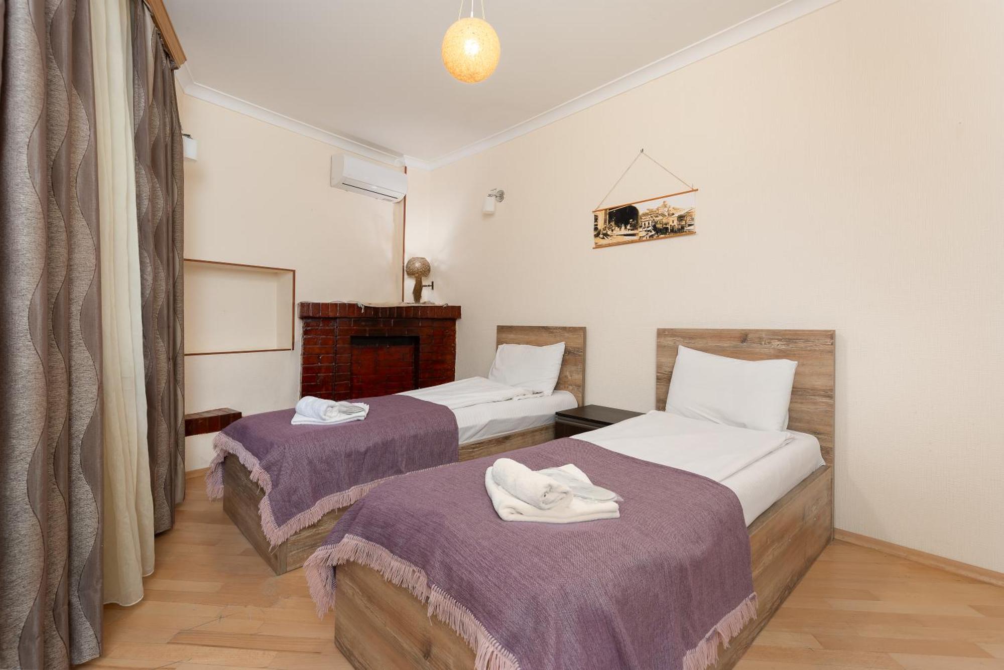 Apartments With Wine Cellar In Old Tbilisi Buitenkant foto